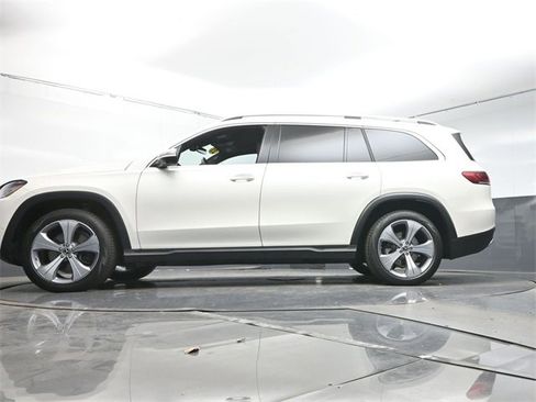 Used 2021 Mercedes-Benz GLS 450 4MATIC image 37