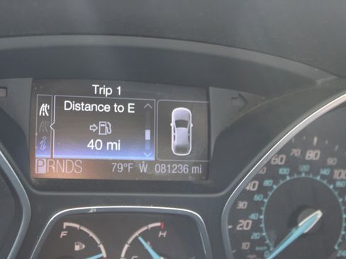 Used 2012 Ford Focus SEL image 12