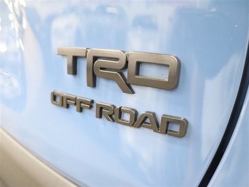Used 2022 Toyota RAV4 TRD Off-Road AWD/4WD image 9