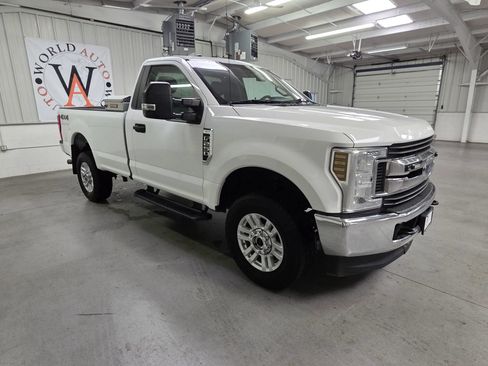 Used 2019 Ford F250 XLT AWD/4WD image 10