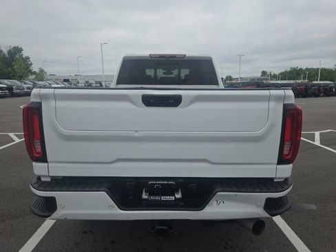 Used 2023 GMC Sierra 2500 AT4 w/ AT4 Preferred Package AWD/4WD image 11