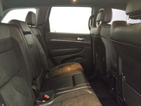 Used 2021 Jeep Grand Cherokee Trailhawk AWD/4WD image 19