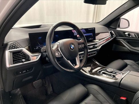 Used 2026 BMW X5 xDrive40i AWD/4WD image 8