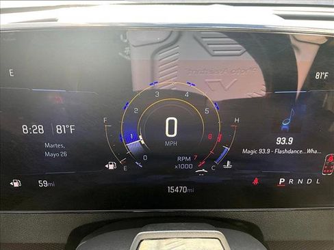 Used 2025 Chevrolet Traverse RS FWD image 22