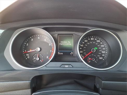 Used 2019 Volkswagen Tiguan SE w/ Panoramic Sunroof Package image 14