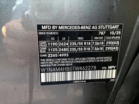 New 2026 Mercedes-Benz GLB 250 4MATIC image 14