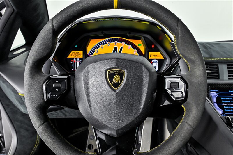 Used 2017 Lamborghini Aventador LP 750-4 Superveloce AWD/4WD image 45