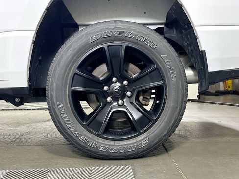 Used 2023 RAM 1500 Big Horn AWD/4WD image 11