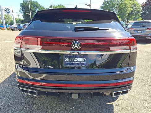 Used 2024 Volkswagen Atlas Cross Sport SEL Premium R-Line AWD/4WD image 5