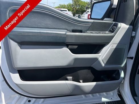 Used 2022 Ford F150 Limited AWD/4WD image 11