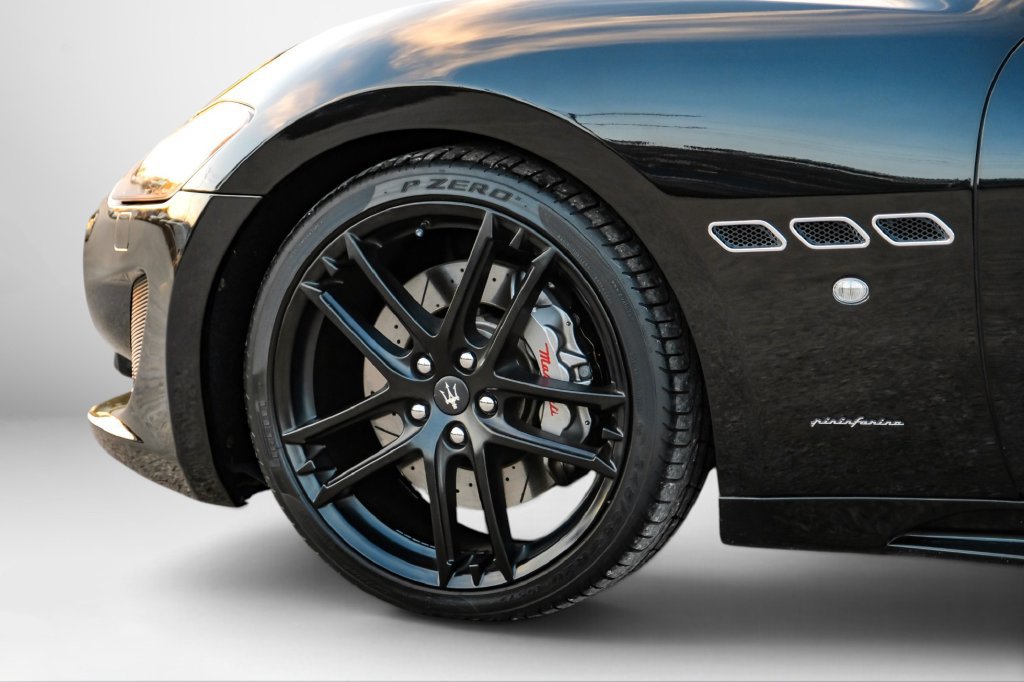 Used 2016 Maserati GranTurismo Sport RWD image 60