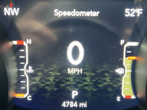 Used 2024 Jeep Gladiator Sport image 15