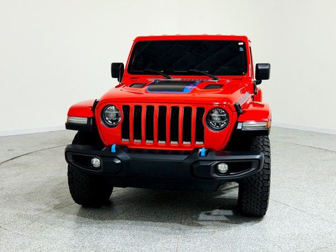 Used 2022 Jeep Wrangler Unlimited Rubicon 4xe image 2
