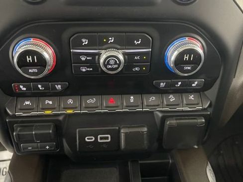 Used 2019 GMC Sierra 1500 Denali w/ Denali Ultimate Package image 43