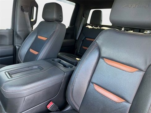 Used 2022 GMC Sierra 1500 AT4 w/ AT4 Premium Package image 19