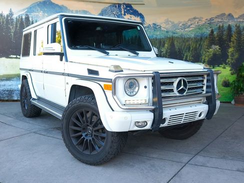 Used 2013 Mercedes-Benz G 550 image 3