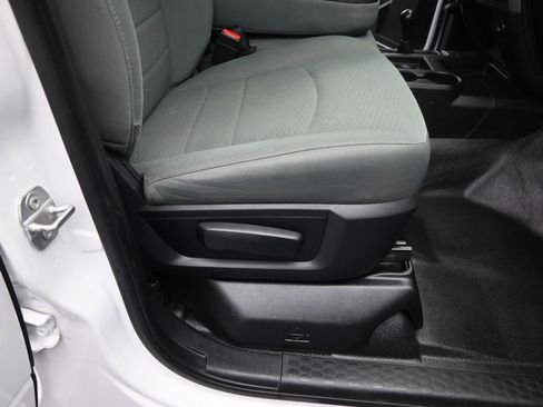 Used 2016 RAM 2500 Tradesman w/ Popular Equipment Group image 32