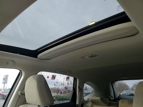 Used 2014 Honda CR-V EX image 28