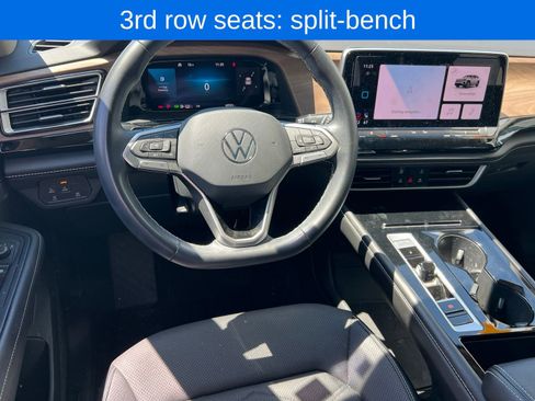 Used 2024 Volkswagen Atlas SE AWD/4WD image 14