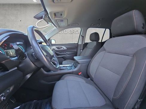 Used 2019 Chevrolet Traverse LT image 19