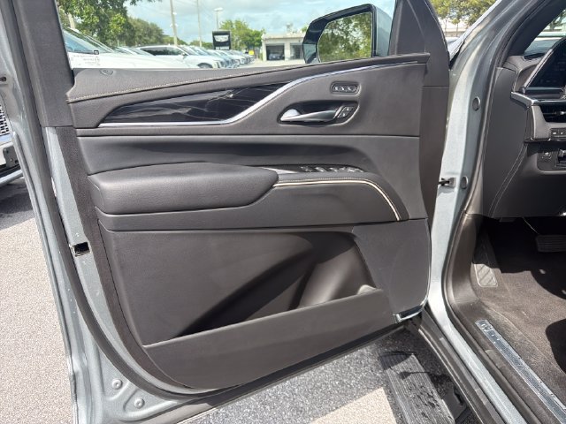 Certified 2024 Cadillac Escalade Sport AWD/4WD image 10