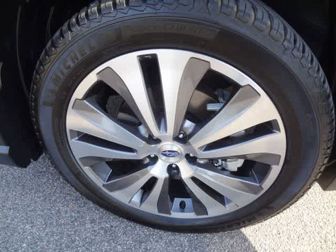 Used 2022 Subaru Ascent Limited w/ Technology Package AWD/4WD image 43