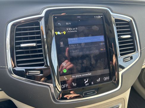 Used 2022 Volvo XC90 T8 Inscription w/ Advanced Package image 29