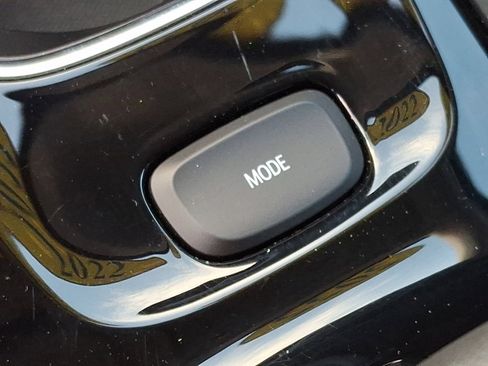 Certified 2022 Buick Envision Preferred FWD image 27