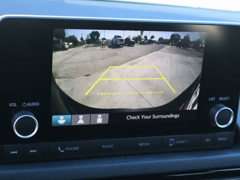 Used 2022 Honda Civic Sport image 15