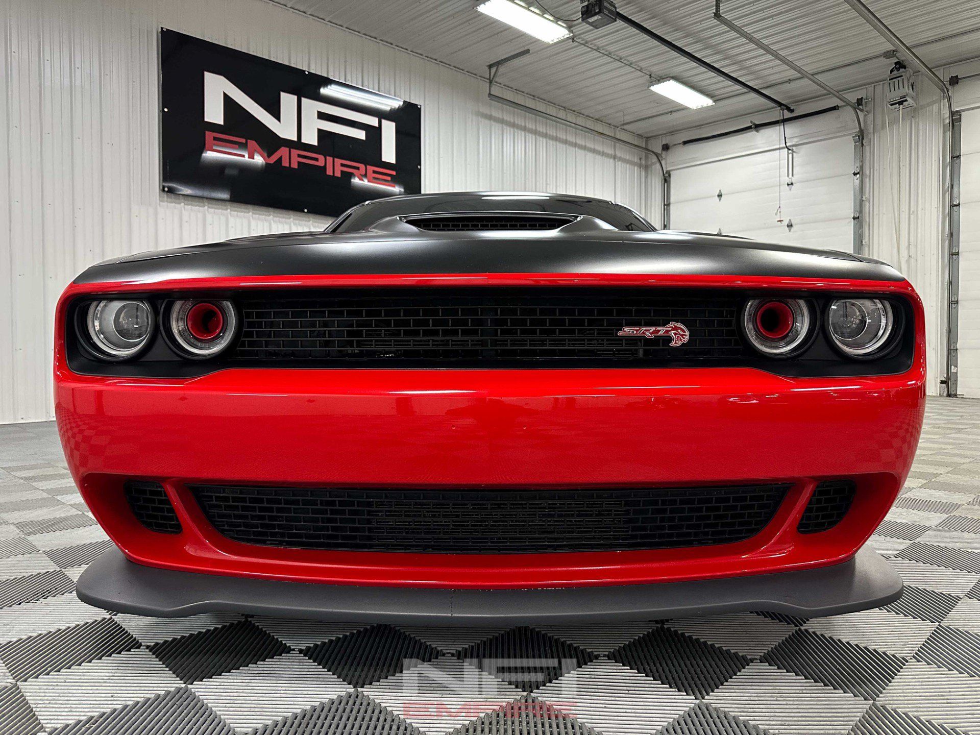 Used 2016 Dodge Challenger SRT Hellcat RWD image 14