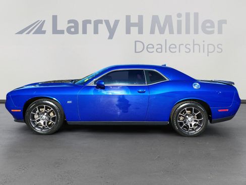 Used 2018 Dodge Challenger GT w/ Driver Convenience Group image 2