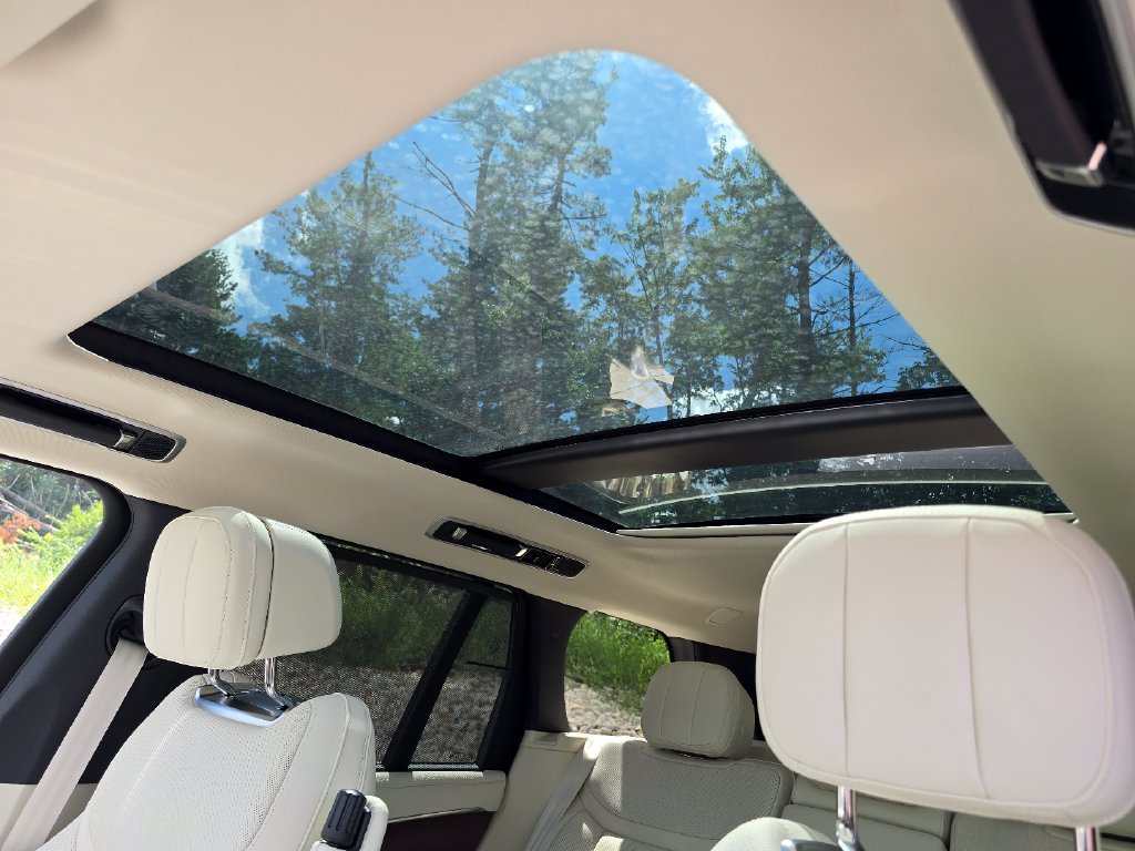 New 2026 Land Rover Range Rover SE AWD/4WD image 25