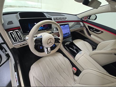Used 2026 Mercedes-Benz S 63 AMG S image 9