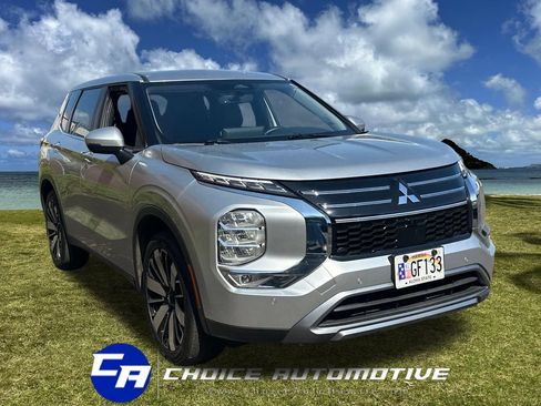 Used 2025 Mitsubishi Outlander SE FWD image 9