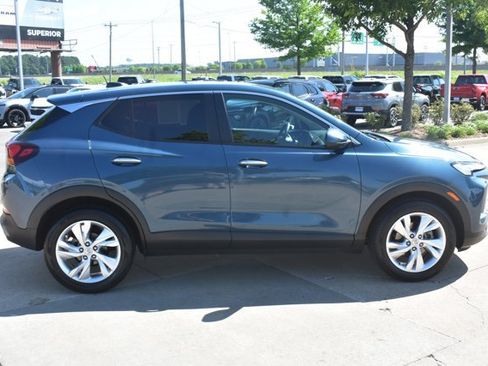 Used 2024 Buick Encore GX Preferred FWD image 4