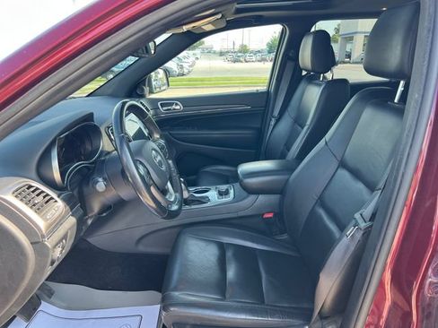 Used 2022 Jeep Grand Cherokee Limited AWD/4WD image 10