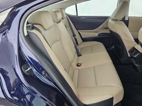 Used 2021 Lexus ES 350 w/ Premium Package image 12