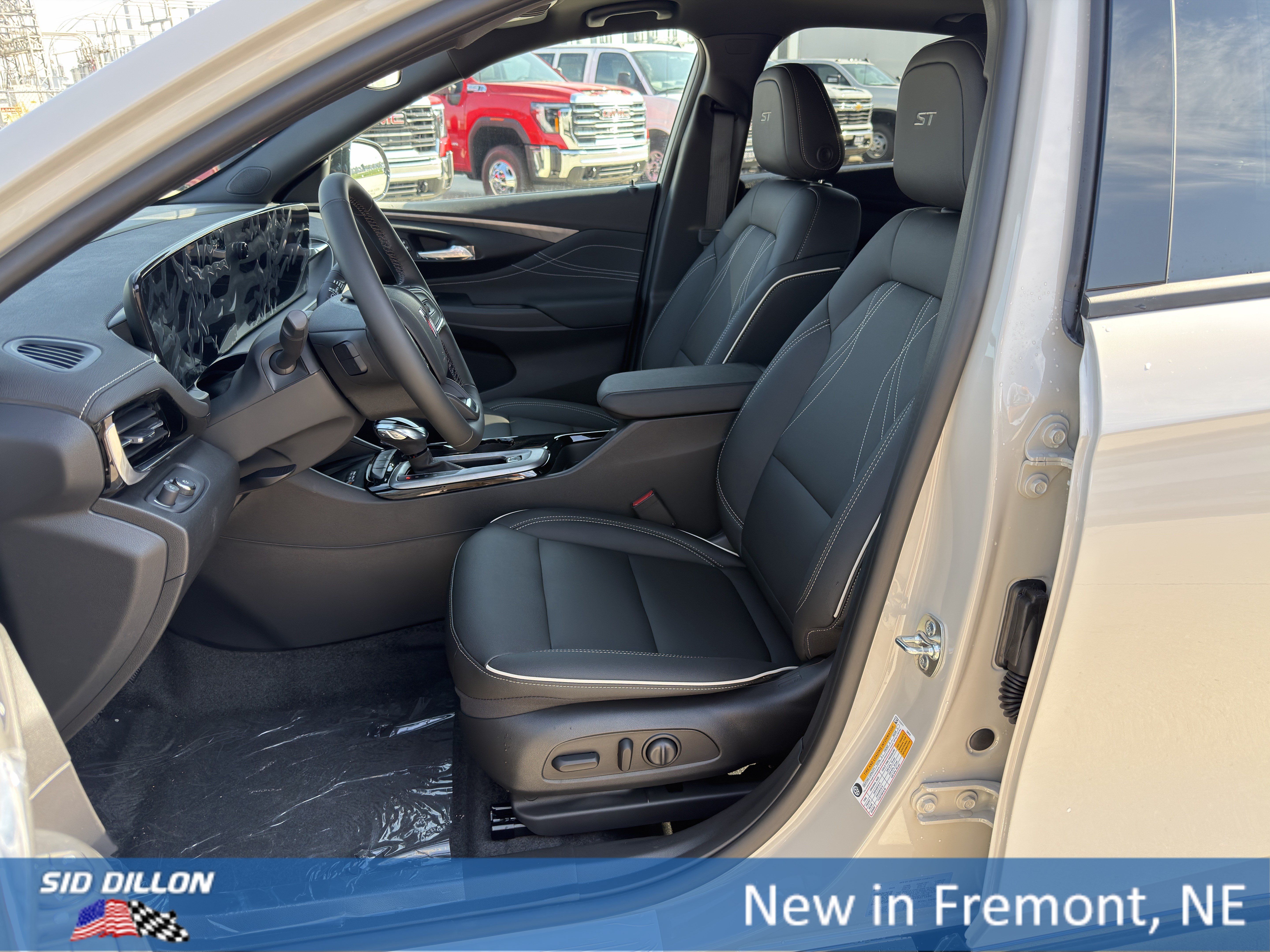 New 2026 Buick Envista Sport Touring w/ Studio Series FWD image 12