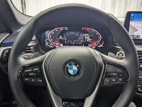 Used 2023 BMW 530i w/ Convenience Package RWD image 22