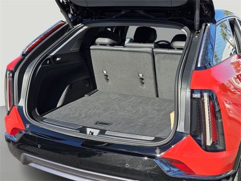 New 2025 Cadillac Optiq Sport 1 image 16