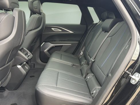 Used 2025 Cadillac Lyriq Sport AWD/4WD image 16