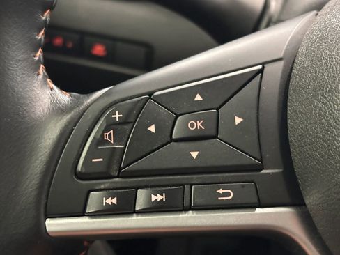 Used 2022 Nissan Sentra SR FWD image 46