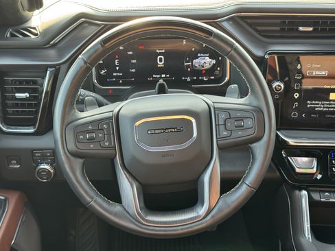 Used 2026 GMC Sierra 1500 Denali Ultimate AWD/4WD image 12