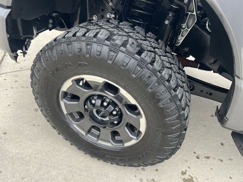 Used 2024 Ford F350 XLT w/ Black Appearance Package image 14