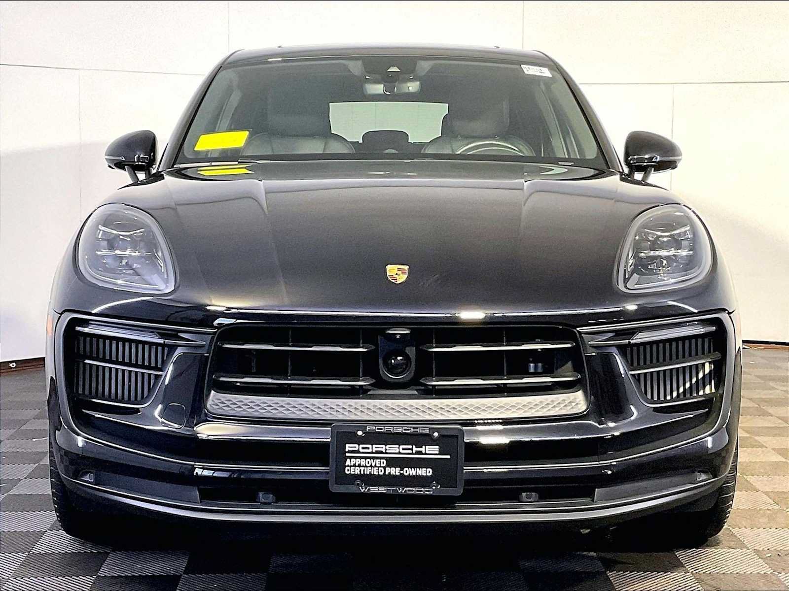 Certified 2024 Porsche Macan S AWD/4WD image 10