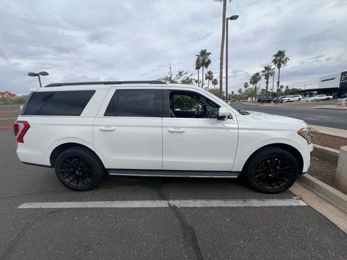Used 2020 Ford Expedition Max XLT w/ Equipment Group 202A RWD image 3