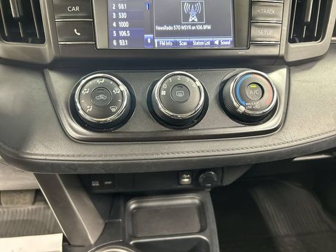 Used 2017 Toyota RAV4 LE w/ All Weather Liner Package AWD/4WD image 16