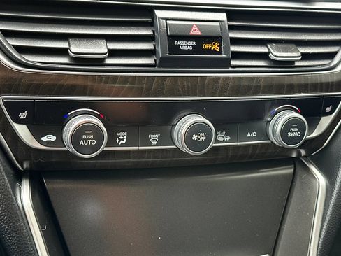 Used 2021 Honda Accord EX-L image 24