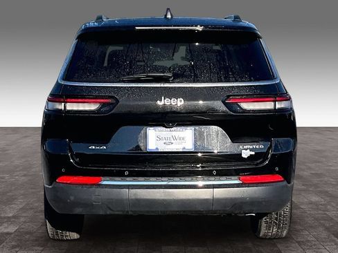 Used 2023 Jeep Grand Cherokee L Limited AWD/4WD image 28