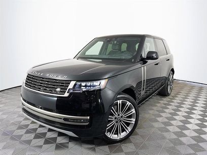 New 2025 Land Rover Range Rover SE